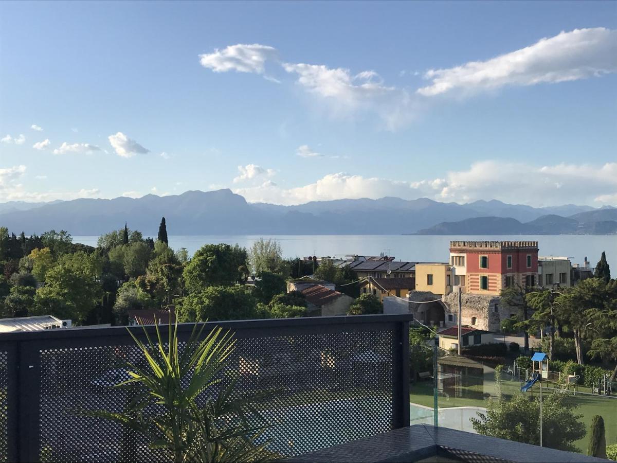 Plaza Lago Di Garda Peschiera del Garda Exterior photo